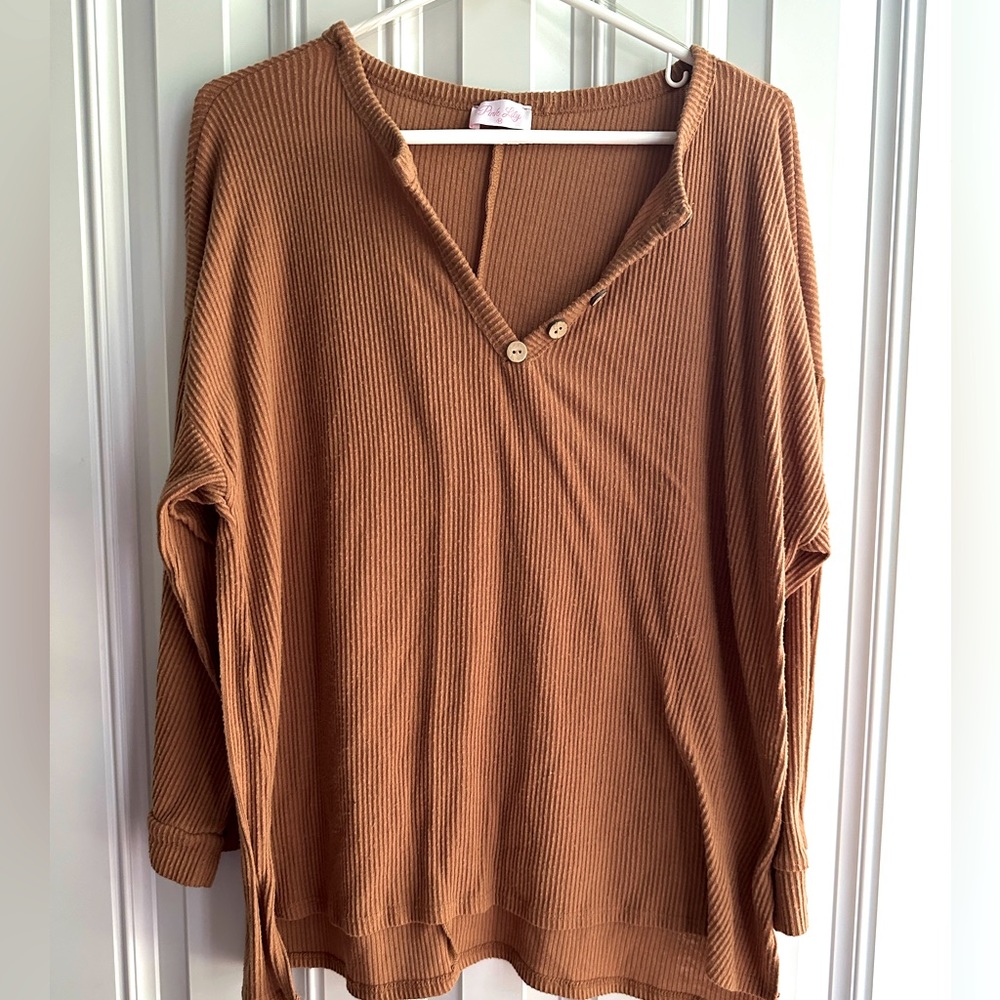 Ribbed oversized sweater
